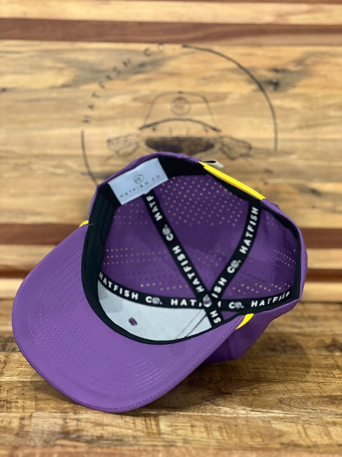 Purple Fighting Tiger - Curved Five Panel Rope Hat